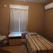 Carlos's room