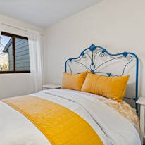 Christall's room