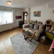 Jennifer's room
