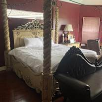 Stephen's room
