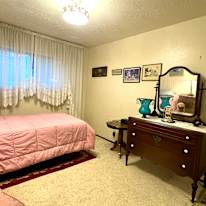 Estelle's room