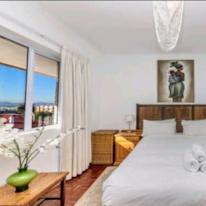Gwen's room