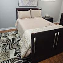 Donnette Jackson's room