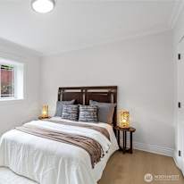 Cindy's room