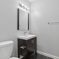 Spacious rooms for rent in a luxurious house's room