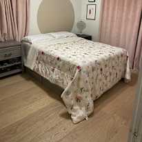 Anthony/Caroline's room