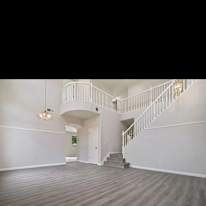 Elle's room