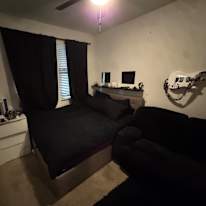 Itzabel28's room