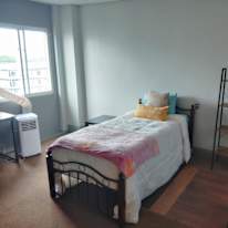 Iris James's room