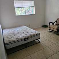 Royce's room