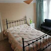 Kate's room