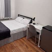 BROOKLYN APARTMENT SHARE LONG OR SHORT TERM's room