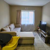 Snenhlanhla's room