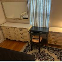 Lin's room