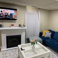 Lc's room
