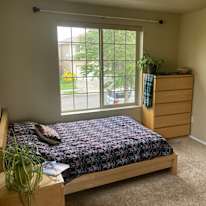 Erik's room