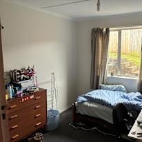 Sophia Lastimosa's room