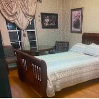 Carmen's room