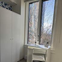 Van House's room