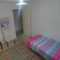 M nik's room