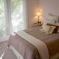 Leslie's room