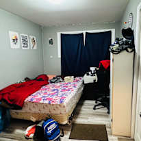 Siddharth Vijayakumar Bini's room