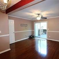Alcove Rooms's room
