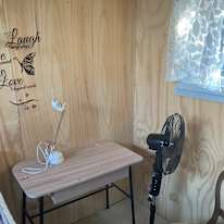 Lee's room