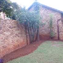 Azande Mkhulisa's room