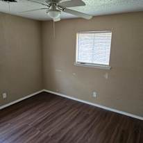 JERRY PAUL CHAMBERLAIN's room