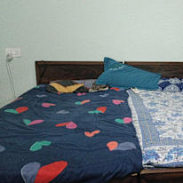 Kushagra Goyal's room
