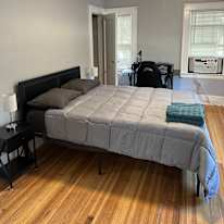 Ron's room