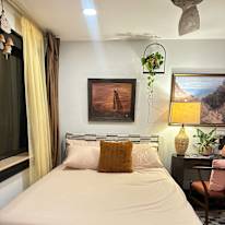 Olive C's room