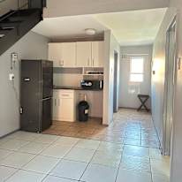 Sisonke's room