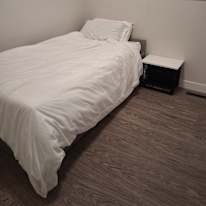 SUSAN SIDDORN's room