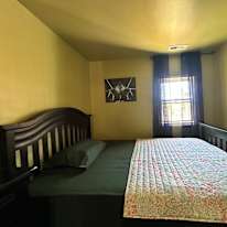 Nachbi Bazin's room