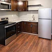 Welcome to this newly updated one-BR APT's room