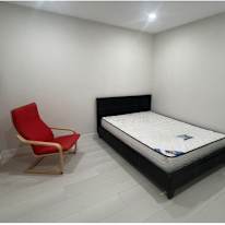 Jing Zheng's room