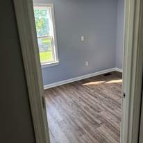 Rodney Makridis's room