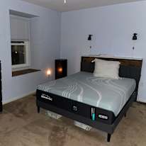 Sinai's room