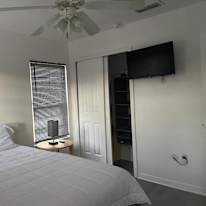 Laura Mateus's room