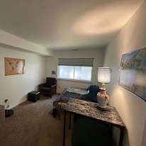 PRIVATE BEDROOM - Danbury - Connecticut - Office - Music - Craft Studio's room