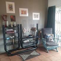 Karen Leigh Grieve's room