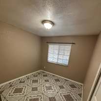 Suly's room