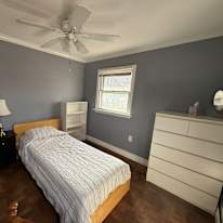 Suffern House's room