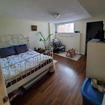 Randy's room