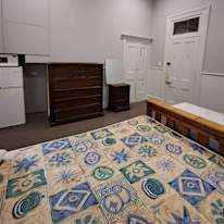 Queen Street Property's room