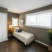 Dawnelle's room