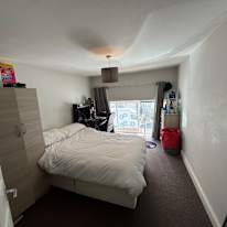 Jamal's room