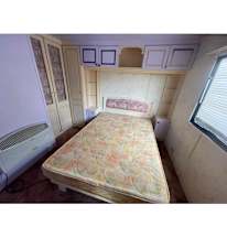 Bashir's room